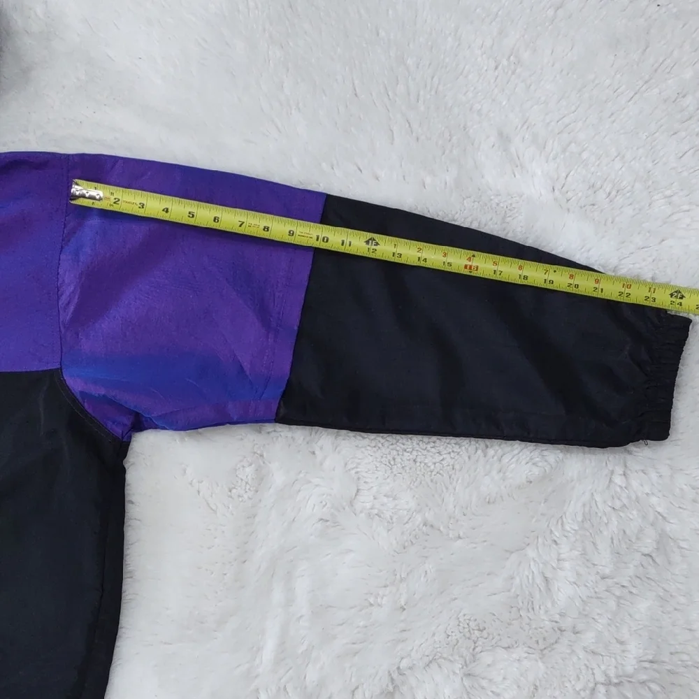 Vintage Surf Style, Purple and Black Windbreaker Jacket - Picture 14 of 17